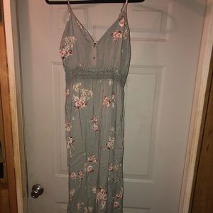 Strappy, lightly worn floral maxi dress with slit